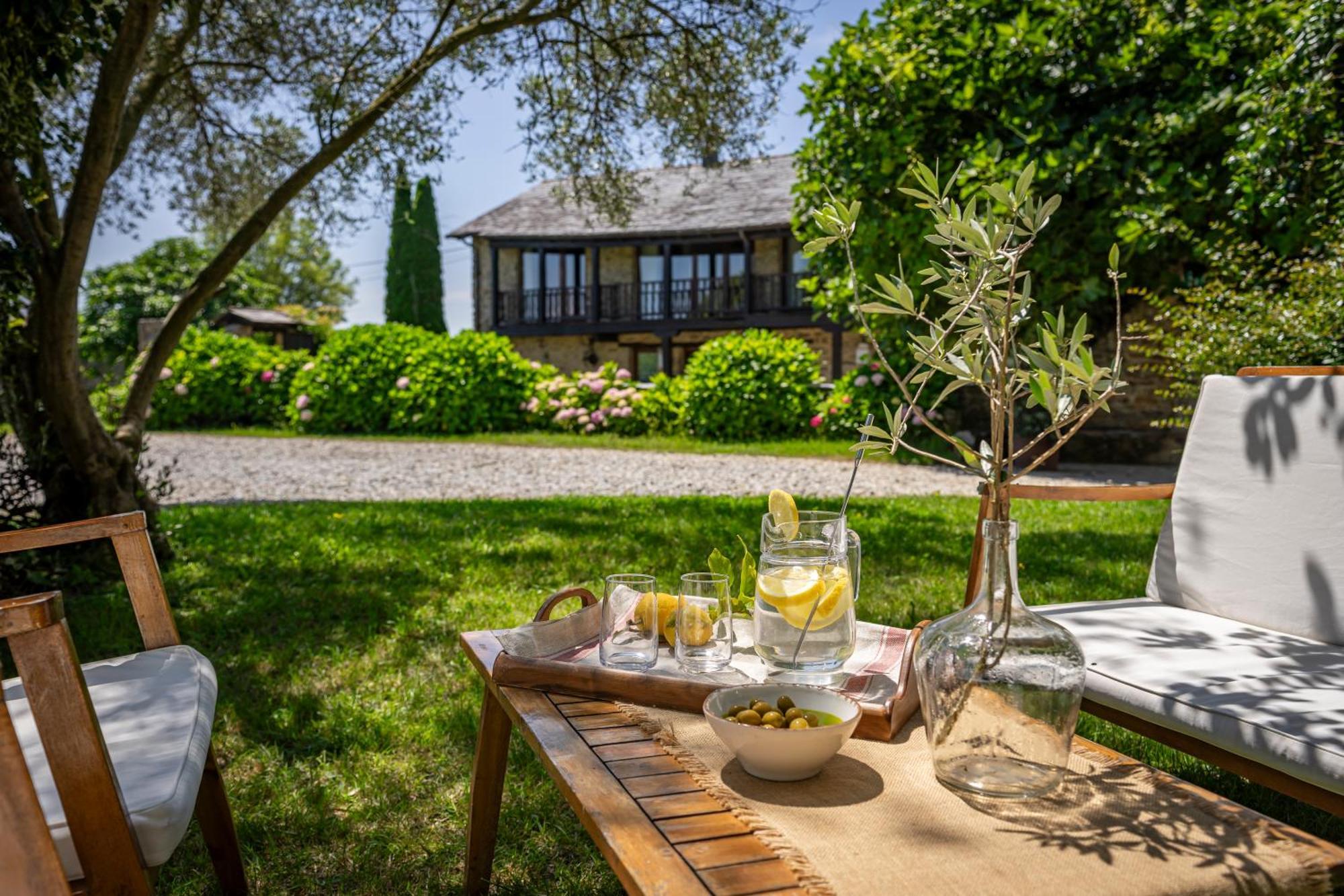 Casa Peleyon Bed & Breakfast Castropol Eksteriør bilde