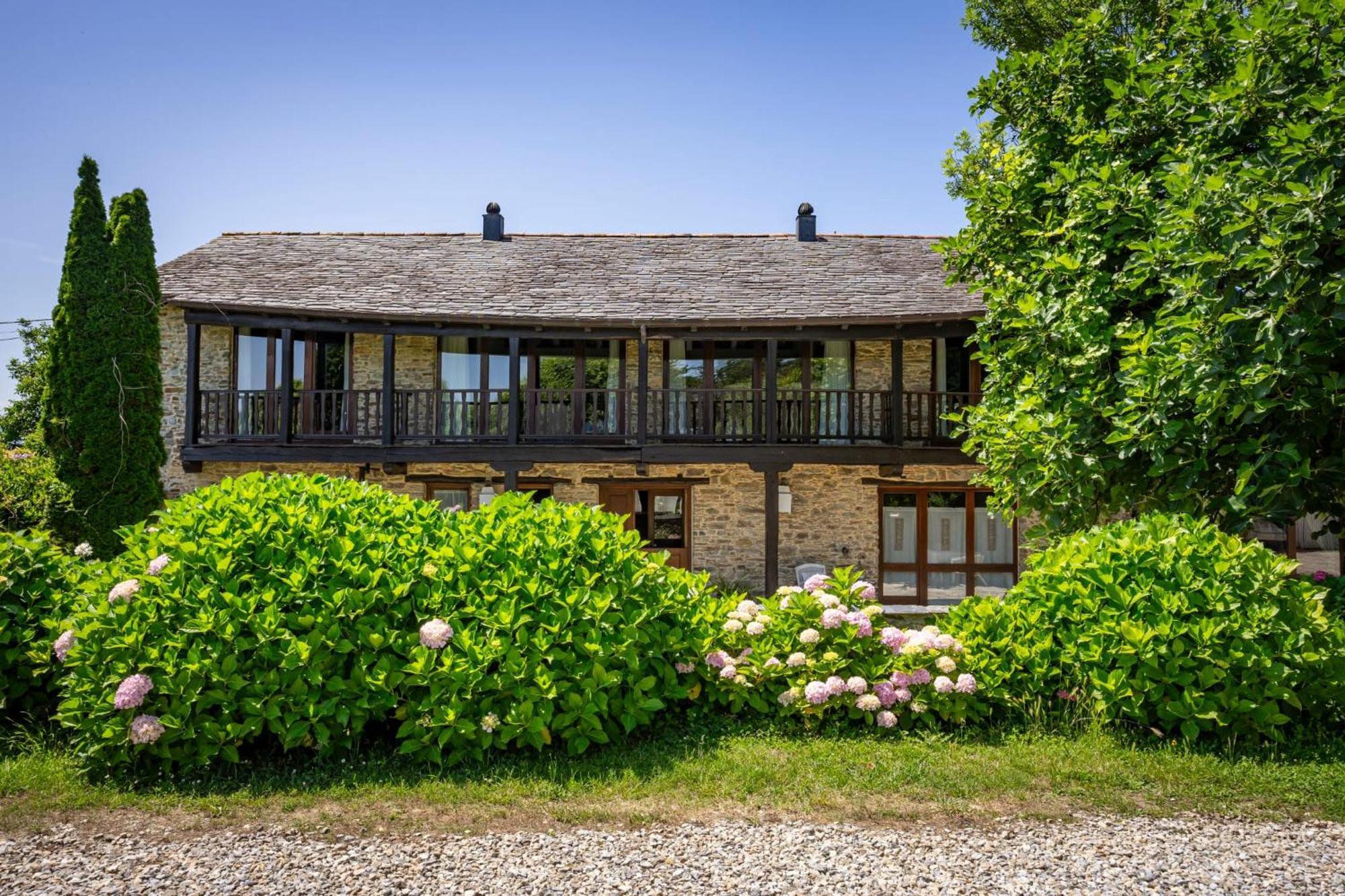 Casa Peleyon Bed & Breakfast Castropol Eksteriør bilde